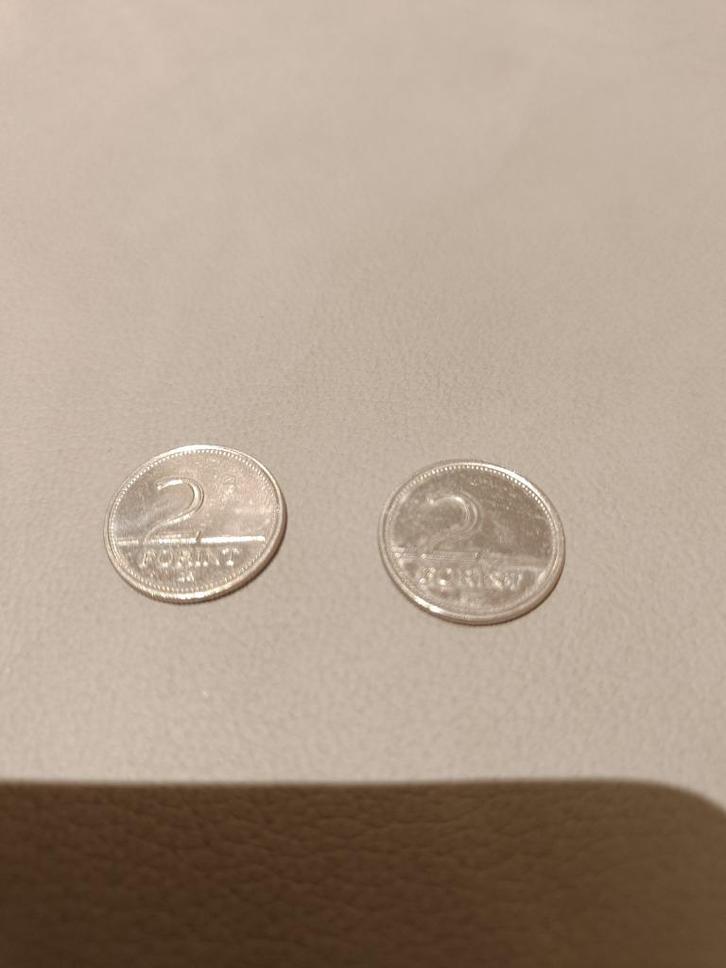 Hongarije. 2 Forint van 2003 + 2007., Postzegels en Munten, Munten | Europa | Niet-Euromunten, Losse munt, Hongarije, Ophalen of Verzenden