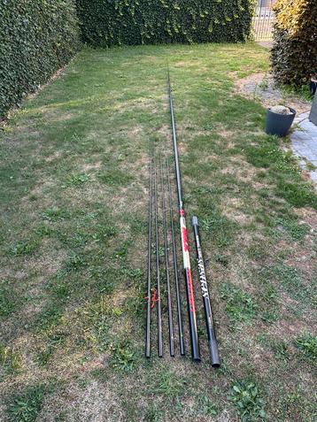 Sensas Hulk 55 vaste hengel met 4 topsets beschikbaar voor biedingen
