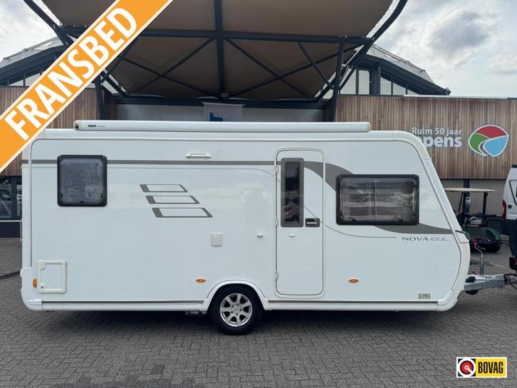 Eriba Nova GL 465 2015 MOVER + LUIFEL!, Caravans en Kamperen, Caravans, tot en met 4, 1250 - 1500 kg, Rondzit, Eriba, Lengtebed