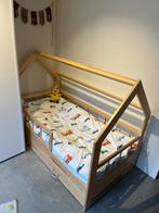 Kinderbed huisje, Kinderen en Baby's, Kinderkamer | Bedden, Ophalen, Zo goed als nieuw