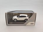 1:43 iScale Audi Q5 Ibisweiss 2017, Hobby en Vrije tijd, Ophalen of Verzenden, Zo goed als nieuw, Auto