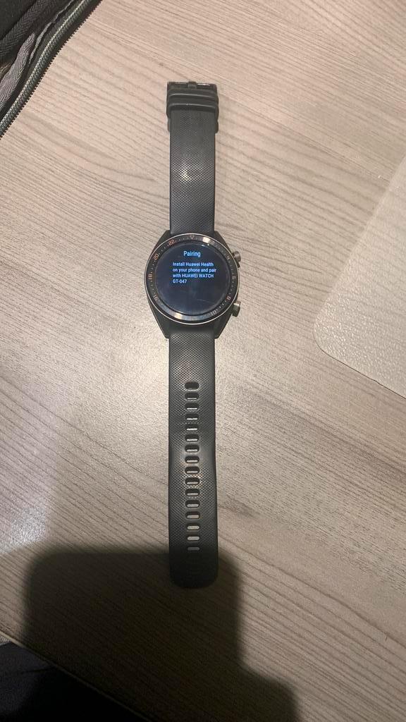 Huawei watch gt 2 - 46mm, Handtassen en Accessoires, Smartwatches, Gebruikt, Android, Zwart, Afstand, Calorieverbanding, Conditie