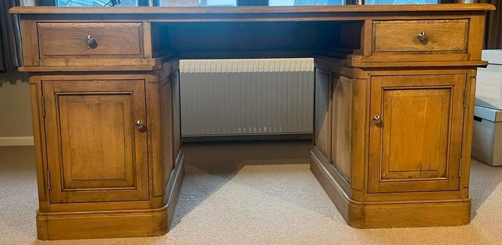 Houten bureau, Huis en Inrichting, Bureaus, Gebruikt, Bureau, Ophalen