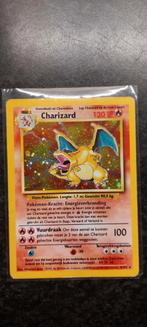 Charizard 04/102, Hobby en Vrije tijd, Verzamelkaartspellen | Pokémon, Ophalen of Verzenden, Losse kaart, Zo goed als nieuw