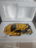 Renault Clio Maxi, Hobby en Vrije tijd, Modelauto's | 1:18, OttOMobile, Ophalen of Verzenden, Zo goed als nieuw