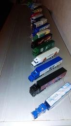 18 vrachtwagens 1/87, Hobby en Vrije tijd, Ophalen of Verzenden, Zo goed als nieuw