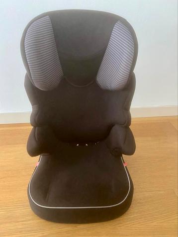 Siège enfant noir pour voiture beschikbaar voor biedingen