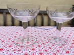 Vintage Champagne coupes 2st. Met ingeslepen motief. Pr/set., Antiek en Kunst, Ophalen