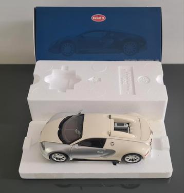 Bugatti Veyron edition Centenaire 2009 1/18 Minichamps beschikbaar voor biedingen