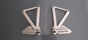 Voetsteunen Ducati beschikbaar voor biedingen