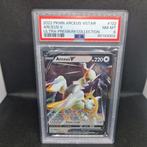 Arceus V Ultra Premium Collection Vstar PSA 8, Hobby en Vrije tijd, Verzamelkaartspellen | Pokémon, Ophalen of Verzenden, Zo goed als nieuw