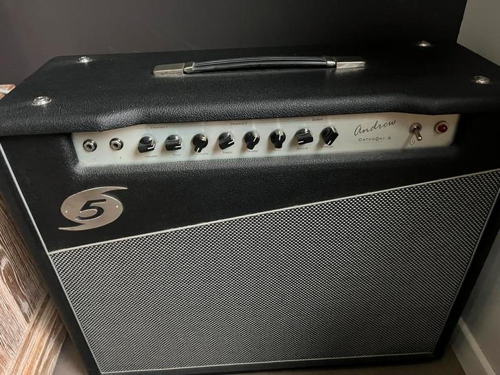 RARE Ampli Category 5 andrew, Musique & Instruments, Amplis | Basse & Guitare, Comme neuf, Enlèvement