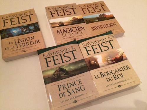 Raymond Elias Feist Les Chroniques de Krondor, Boeken, Fantasy, Nieuw, Ophalen of Verzenden