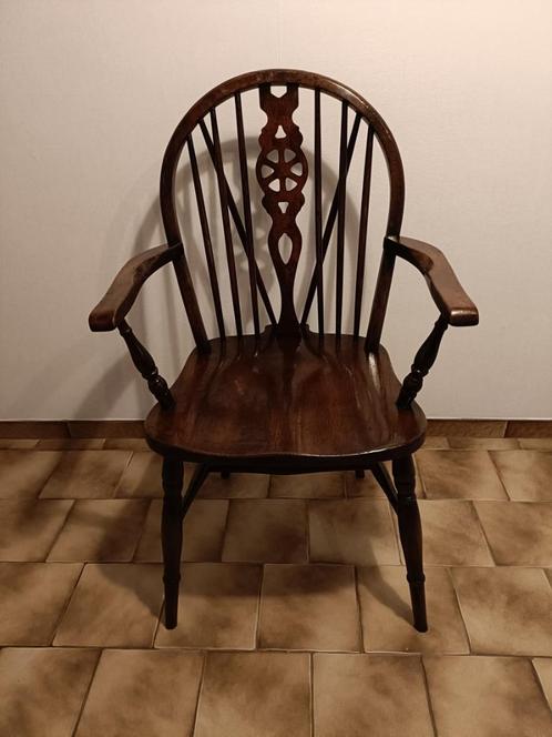 Windsor Wheel Back Chair., Antiquités & Art, Antiquités | Meubles | Chaises & Canapés, Enlèvement