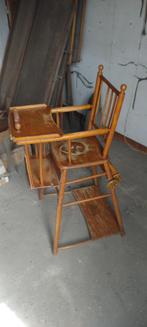 Chaise haute enfant en bois massif vintage, Ophalen