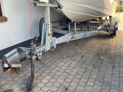 Pega 1350 kg veel vernieuwd!! Inruil kleiner mogelijk, Watersport en Boten, Boottrailers, Gebruikt, Minder dan 1500 kg, Minder dan 6 meter