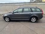 Rachat de la Volvo v50 2008 141 000 km 1.6 diesel, Cuir, Argent ou Gris, Achat, Entreprise