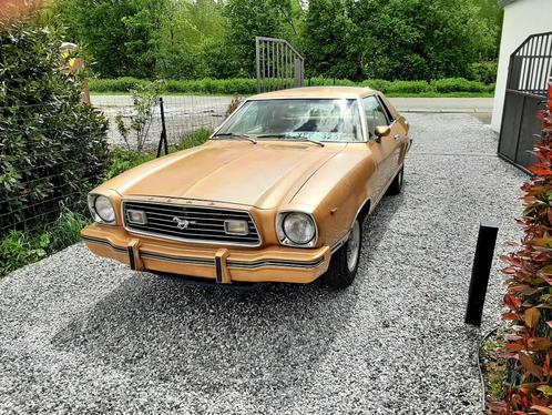 Ford mustang 1978, Autos, Ford, Particulier, Mustang, Essence, Berline, 5 portes, Boîte manuelle, Autres couleurs, Beige, Cuir