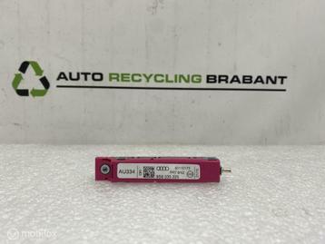 Antenne Versterker Links Boven Audi TT 8S ORIG 8S8035225A beschikbaar voor biedingen