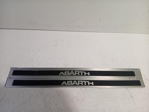 SIERLIJST INSTAP Abarth 500 / 595 / 695 (01-2008/-), Auto-onderdelen, Carrosserie, Overige automerken, Gebruikt
