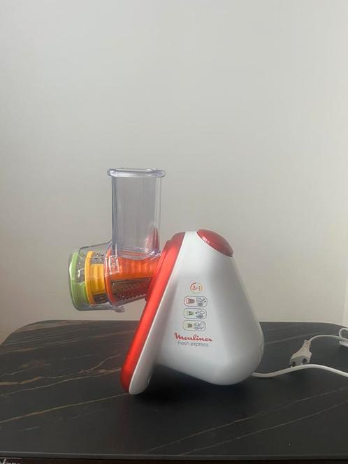 Groentesnijder - Moulinex DJ7535 Fresh Express 3 in 1, Elektronische apparatuur, Keukenmixers, Zo goed als nieuw, Ophalen of Verzenden