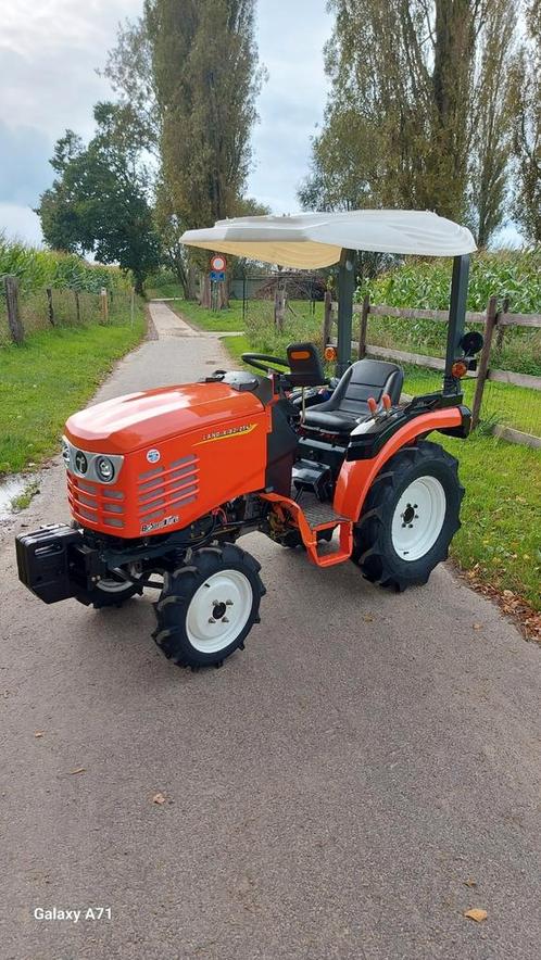 NIEUWE land minitractor 26pk 4x4 servo olieventiel KNALPRIJS, Articles professionnels, Agriculture | Tracteurs, Enlèvement ou Envoi