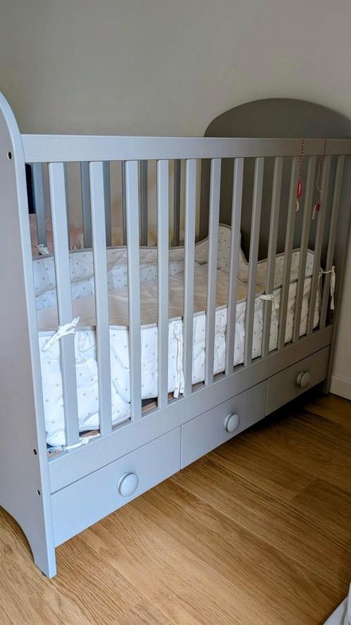 Gonatt uitschuifbaar bed + matras, Kinderen en Baby's, Kinderkamer | Complete kinderkamers, Zo goed als nieuw, Ophalen
