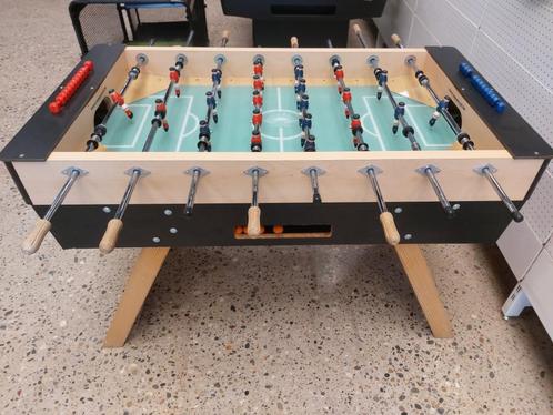 tafelvoetbal voetbaltafel kicker, Kinderen en Baby's, Speelgoed | Voetbaltafels, Zo goed als nieuw, Ophalen