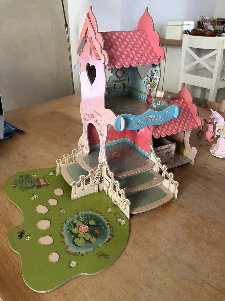 Chateau de princesse pour figurines Papo, Enfants & Bébés, Jouets | Figurines, Utilisé, Enlèvement