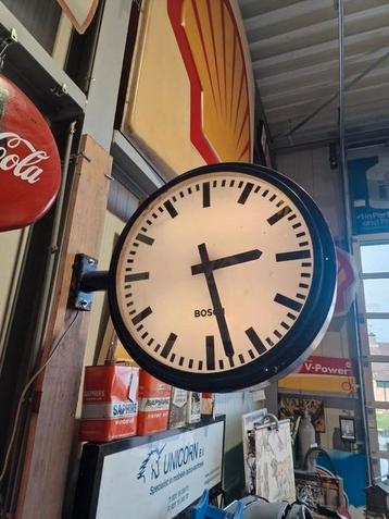 Bosch fabrieks/ stations klok  beschikbaar voor biedingen
