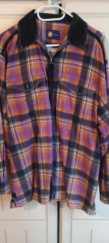 Herenhemden beschikbaar voor biedingen