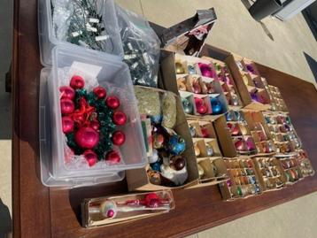 Partij vintage kerstdecoratie beschikbaar voor biedingen