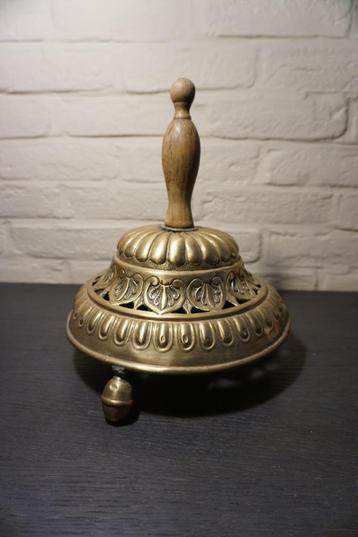 altaarschel - 5 bellen beschikbaar voor biedingen