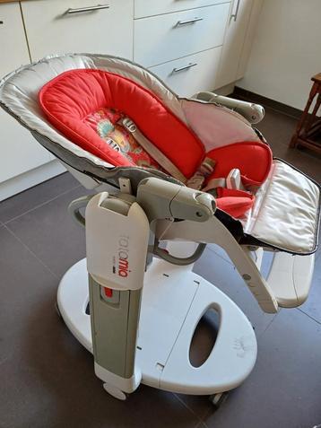 3-in-1 eetstoel,  relaxstoel, schommelstoel Peg-perego beschikbaar voor biedingen