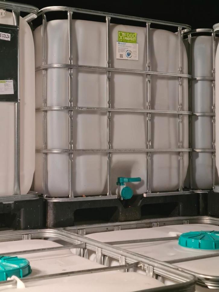 Cuve IBC 1000 mitres, Tuin en Terras, Regentonnen, Zo goed als nieuw, Ophalen of Verzenden