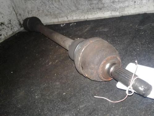 Aandrijfas rechts-voor van een Peugeot 106, Auto-onderdelen, Remmen en Aandrijving, Peugeot, Gebruikt, 3 maanden garantie, Ophalen of Verzenden