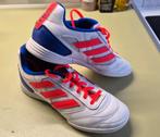 Chaussures de foot salle, Ophalen of Verzenden, Zo goed als nieuw, Schoenen