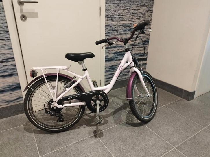kinderfiets, Fietsen en Brommers, Fietsen | Kinderfietsjes, Zo goed als nieuw, 16 tot 20 inch, Zijwieltjes, Ophalen of Verzenden