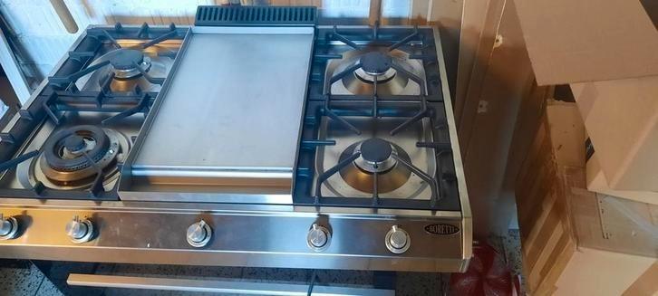 Gasfornuis boretti, Elektronische apparatuur, Fornuizen, Zo goed als nieuw, Gas, Ophalen