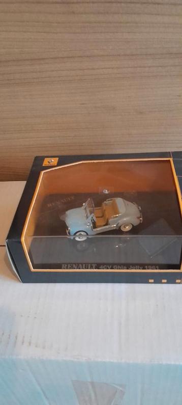 Renault 4cv collectie  beschikbaar voor biedingen