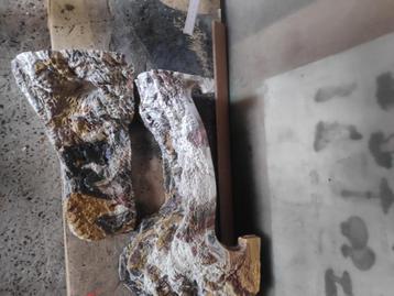 Rots voor schildpadden of andere reptielen beschikbaar voor biedingen