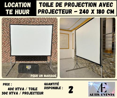 Location - Toile de projection 240 x 180 cm + projecteur, Hobby en Vrije tijd, Feestartikelen | Verhuur, Zo goed als nieuw, Ophalen