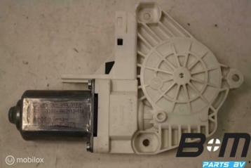 Raammotor RV (bijrijderskant) Audi A1 3 deurs 8K0959802C beschikbaar voor biedingen