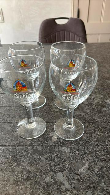 Hele partij Leffe en jupiler glazen 0,50 € beschikbaar voor biedingen
