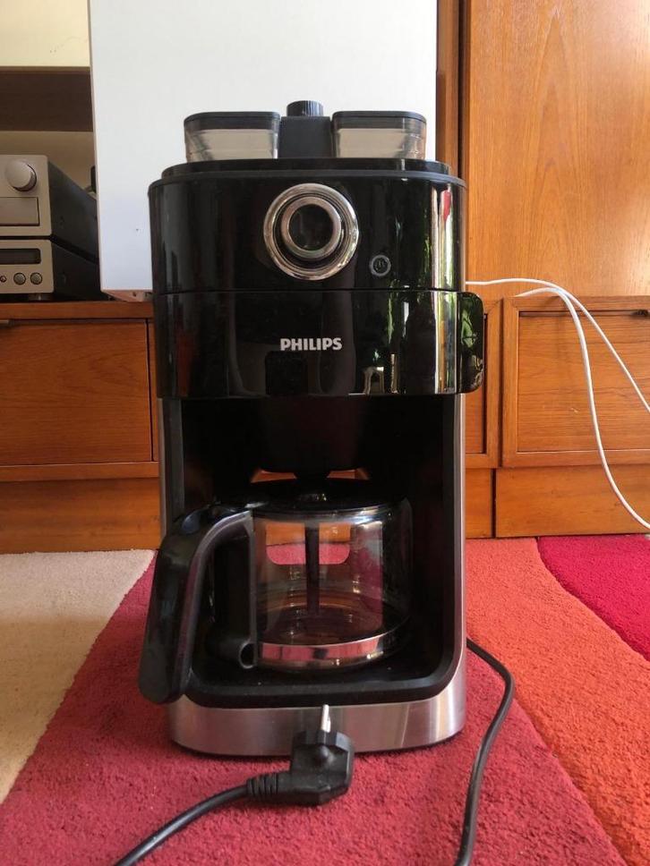 koffiezet Philips Grind & Brew HD7767, Elektronische apparatuur, Koffiezetapparaten, Zo goed als nieuw, Koffiebonen, Koffiemachine