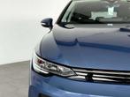 Volkswagen Golf 1.5eTSI DSG-FACELIFT-1ERPRO-COCKPIT-CARPLAY-, Auto's, 1304 kg, Stof, Blauw, Bedrijf