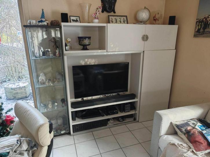 meuble TV, Maison & Meubles, Armoires | Mobilier de télévision, Utilisé, 150 à 200 cm, 25 à 50 cm, Autres essences de bois, Enlèvement