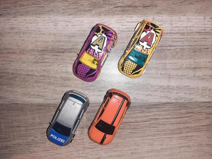 4x Hot Wheels Volkswagen Golf MK7 2016 (nearly mint), Hobby en Vrije tijd, Modelauto's | Overige schalen, Zo goed als nieuw, Auto