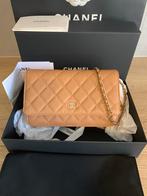 Chanel woc, Handtassen en Accessoires, Tassen | Damestassen, Nieuw, Handtas, Beige, Ophalen