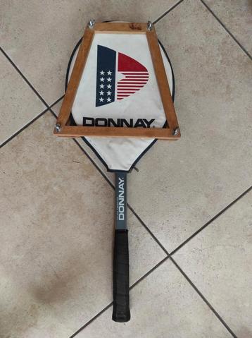 Raquette de Tennis DONNAY vintage, bois, 1980 beschikbaar voor biedingen